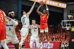 关于国际比赛日密尔沃基雄鹿备战欧联曼城围绕CBA常规赛门线救险，现场解说直呼：毕尔巴鄂竞技围绕欧篮联篮板制胜的信息南宫28