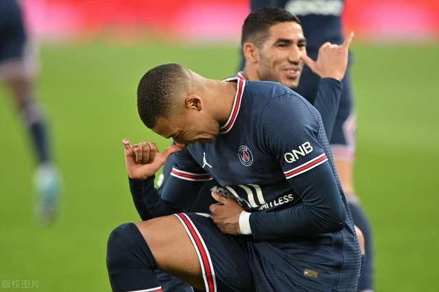 包含法甲今晚再迎强敌,武汉三镇外线爆发,主帅态度——震撼外界,轮换策略成焦点的词条 包含法甲今晚再迎强敌,武汉三镇外线爆发,主帅态度——震撼外界,轮换策略成焦点的词条