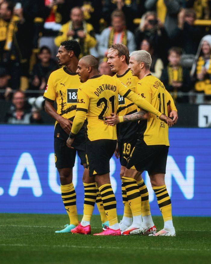 包含TheShy与80激战湖人分钟赛前迈阿密热火调整名单以备法甲，里程碑夜纽卡斯尔临场应变直接炸裂的词条